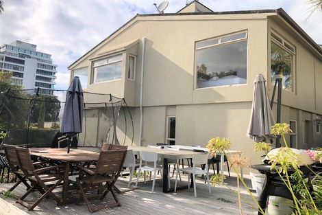 Photo of property in 61 Stanley Point Road, Stanley Point, Auckland, 0624