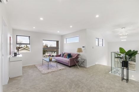 Photo of property in 114b Everglade Drive, Totara Heights, Auckland, 2105