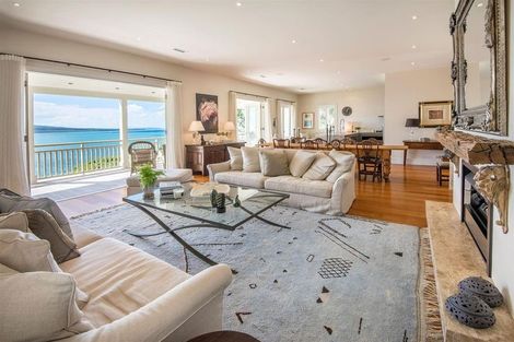 Photo of property in 12a Seacliffe Avenue, Belmont, Auckland, 0622