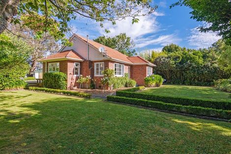 Photo of property in 76 Savage Crescent, West End, Palmerston North, 4412