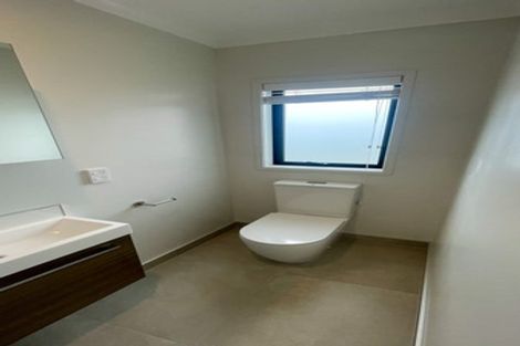 Photo of property in 14 Washer Road, Omata, New Plymouth, 4374