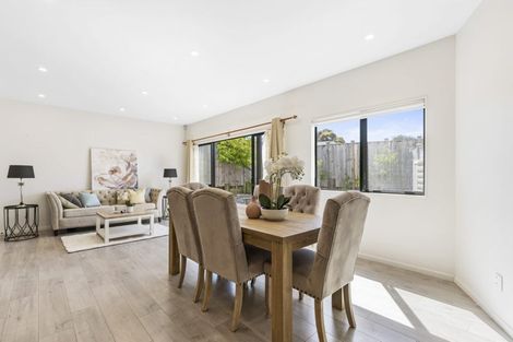 Photo of property in 5a Hemsway Place, Sunnyhills, Auckland, 2010