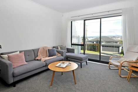 Photo of property in 25/1 Scott Road, Hobsonville, Auckland, 0616