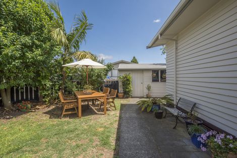 Photo of property in 128 Windsor Road, Bellevue, Tauranga, 3110