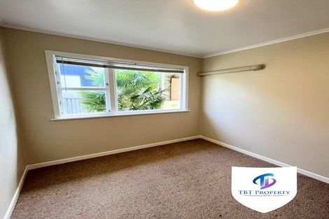 Photo of property in 2/291 Rangatira Road, Beach Haven, Auckland, 0626