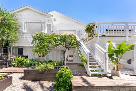 Photo of property in 37 Schofield Street, Grey Lynn, Auckland, 1021