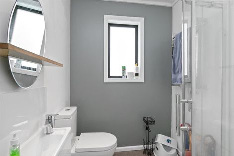 Photo of property in 56 Awamutu Grove, Waiwhetu, Lower Hutt, 5010