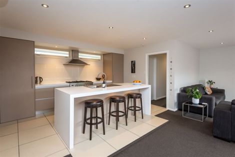 Photo of property in 28 Woodford Terrace, Ilam, Christchurch, 8053