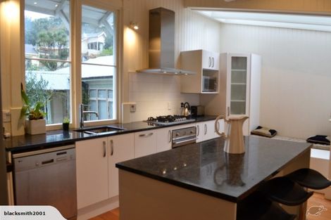 Photo of property in 88 Maida Vale Road, Roseneath, Wellington, 6011