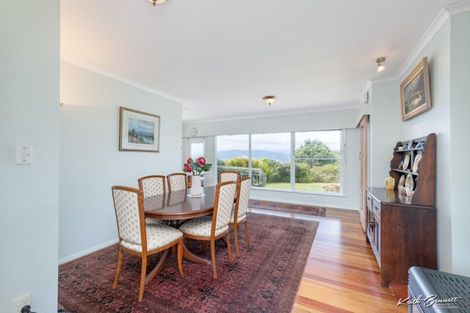 Photo of property in 39 Maungaraki Road, Korokoro, Lower Hutt, 5012