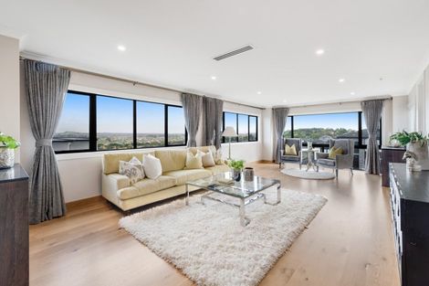 Photo of property in 45 Armstrong Farm Drive, East Tamaki Heights, Auckland, 2016