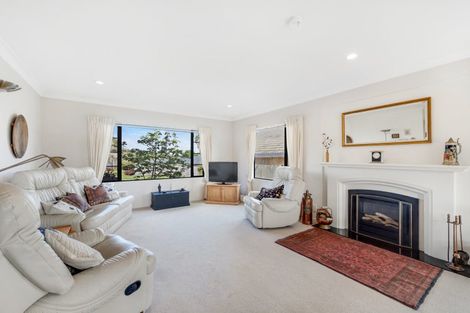 Photo of property in 4 Inagh Close, Dannemora, Auckland, 2016