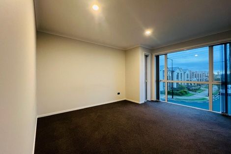 Photo of property in 3 Wairepo Street, Takanini, 2112