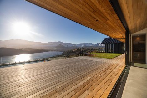 Photo of property in 83 Sicilian Lane, Lake Hayes, Queenstown, 9371