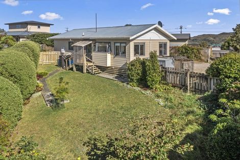 Photo of property in 24a Manukau Road, Raglan, 3225