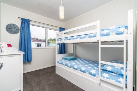 Photo of property in 10 Moki Place, Ruakaka, 0116