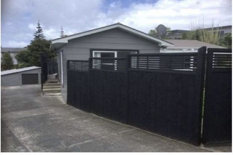 Photo of property in 8 Ruru Road, Otaihanga, Paraparaumu, 5036