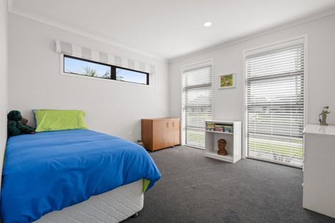 Photo of property in 59 Stace Hopper Drive, One Tree Point, 0118