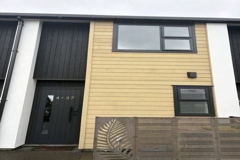 Photo of property in 4/37 Sladden Street, Naenae, Lower Hutt, 5011