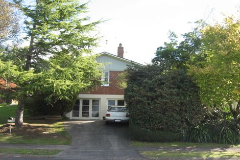 Photo of property in 14 Megan Avenue, Pakuranga Heights, Auckland, 2010