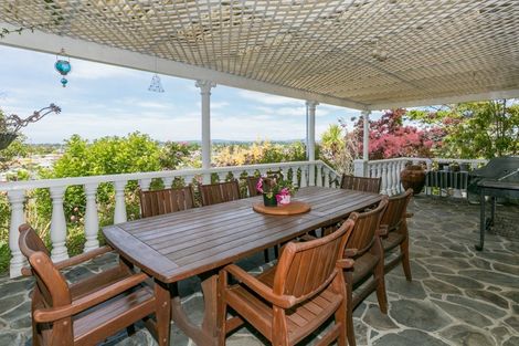 Photo of property in 12 Ewan Place, Taradale, Napier, 4112