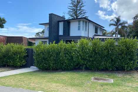 Photo of property in 41a Clifton Road, Hauraki, Auckland, 0622