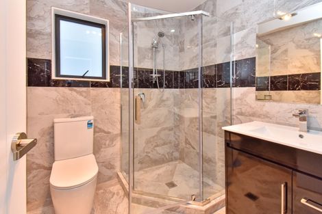 Photo of property in 10b Rothery Road, Hillpark, Auckland, 2102