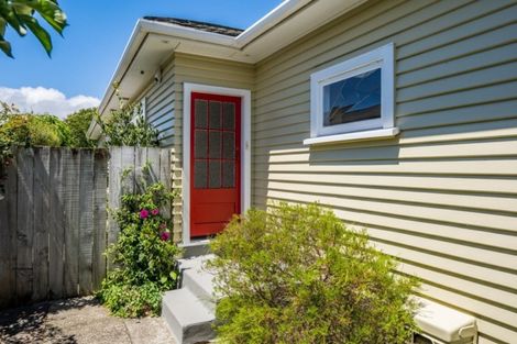 Photo of property in 33 Ropata Crescent, Boulcott, Lower Hutt, 5010