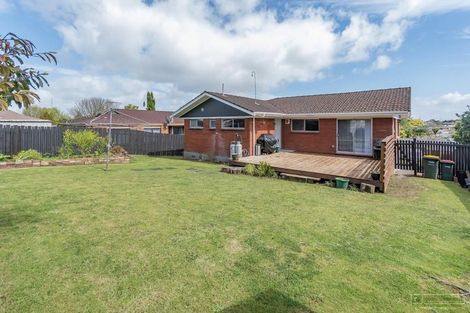 Photo of property in 82 Clark Road, Pahurehure, Papakura, 2113