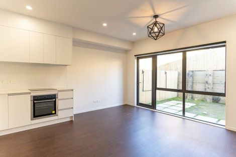 Photo of property in 12 Rangimarie Close, Opaheke, Papakura, 2113