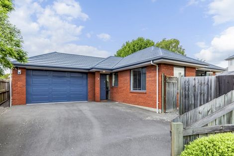 Photo of property in 11 Cayman Close, Shirley, Christchurch, 8052