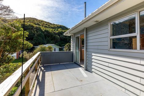 Photo of property in 135 Awarua Street, Ngaio, Wellington, 6035