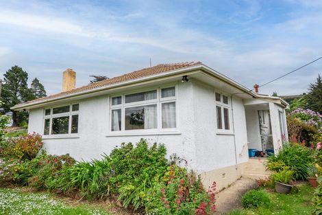 Photo of property in 79 Blanket Bay Road, Sawyers Bay, Port Chalmers, 9023