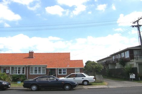 Photo of property in 17-19 Golf Avenue, Otahuhu, Auckland, 1062