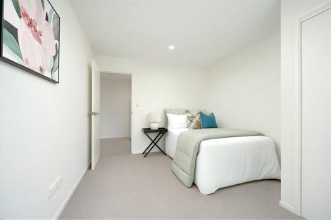 Photo of property in 140d Hepburn Road, Glendene, Auckland, 0602