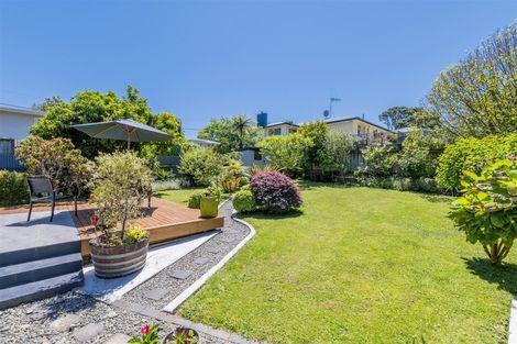 Photo of property in 14 Kawiu Road, Levin, 5510
