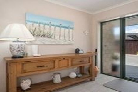 Photo of property in 612 Grenada Street, Papamoa Beach, Papamoa, 3118