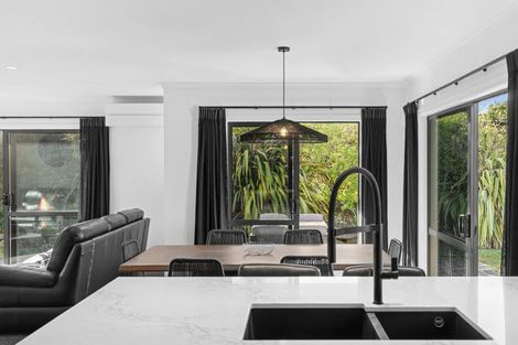 Photo of property in 82 Nichol Street, Lake Hawea, Wanaka, 9382