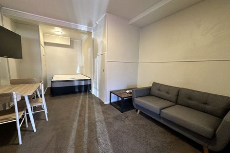 Photo of property in 227 Victoria Avenue, Hokowhitu, Palmerston North, 4410