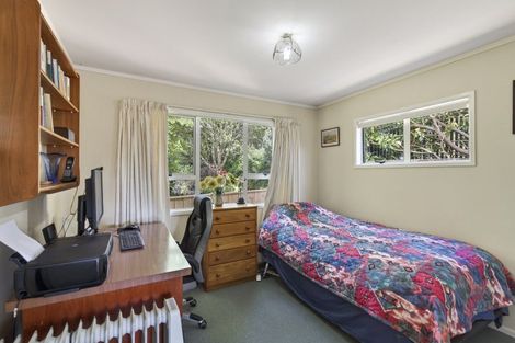 Photo of property in 6a Leatham Avenue, Strandon, New Plymouth, 4312