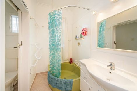 Photo of property in 78 Churchill Avenue, Hokowhitu, Palmerston North, 4410