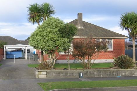 Photo of property in 4 Tilbury Avenue, Hokowhitu, Palmerston North, 4410