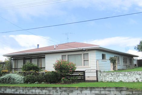 Photo of property in 16 Eatwell Avenue, Paraparaumu Beach, Paraparaumu, 5032