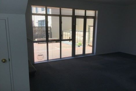 Photo of property in Tuscany Towers, 31/1 Ambrico Place, New Lynn, Auckland, 0600