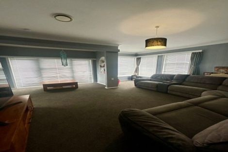 Photo of property in 38 Mana Esplanade, Paremata, Porirua, 5026