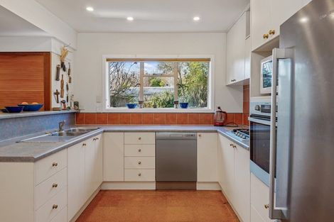 Photo of property in 15 Milnebank Street, Upper Riccarton, Christchurch, 8041