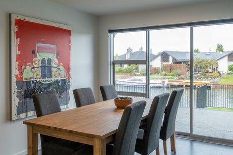 Photo of property in 12 Torbay Avenue, Huntingdon, Ashburton, 7774