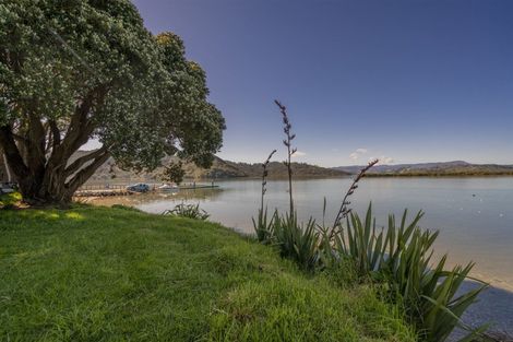 Photo of property in 65 Robinson Road, Whitianga, 3510