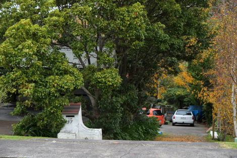 Photo of property in 37 Cockle Bay Road, Cockle Bay, Auckland, 2014