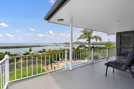 Photo of property in 35 Sandspit View Way, Ngunguru, Whangarei, 0173